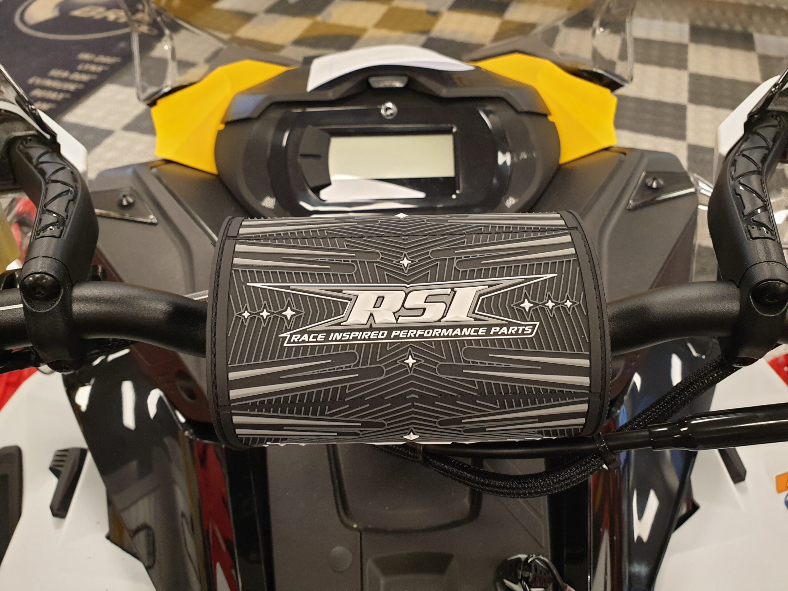 RSI Styrpad Small -Svart - Bild 3